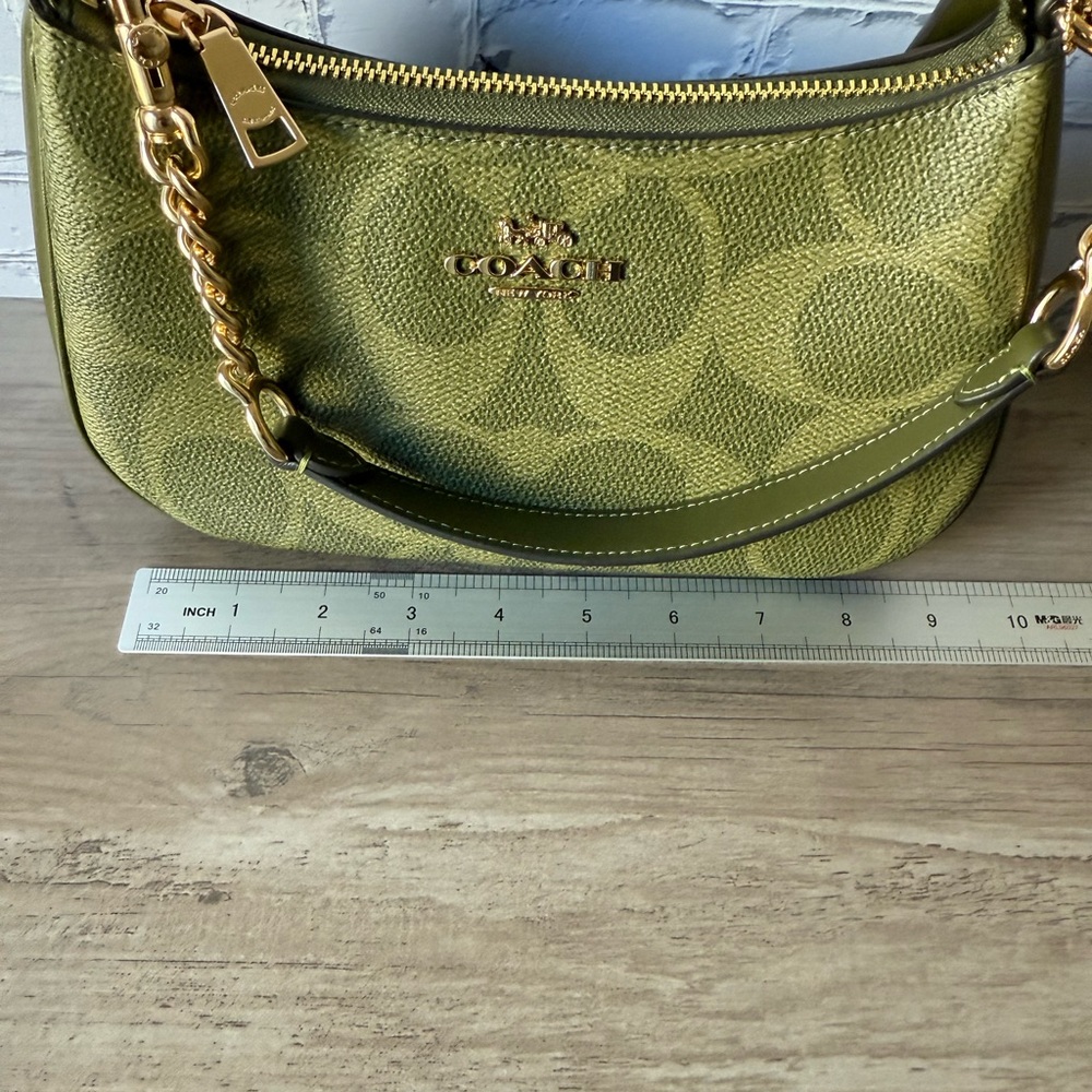 NWT Coach Teri Shoulder bag Signature olive green/Gold CAL51 - Picture 3 of 10